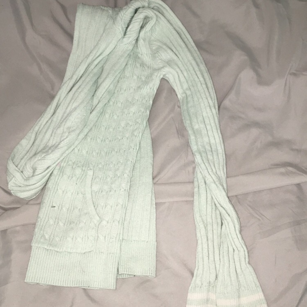 white zip up hoodie